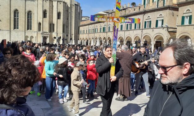 Via Crucis. Il Venerdì Santo ad Ascoli Piceno